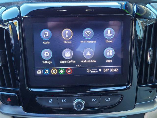 used 2022 Chevrolet Traverse car, priced at $25,694