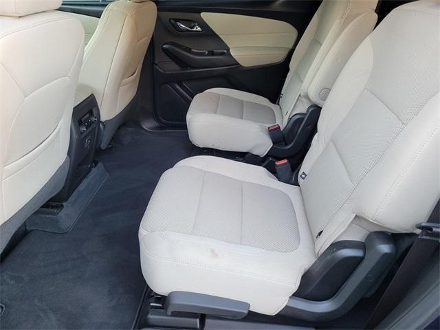 used 2022 Chevrolet Traverse car, priced at $25,994