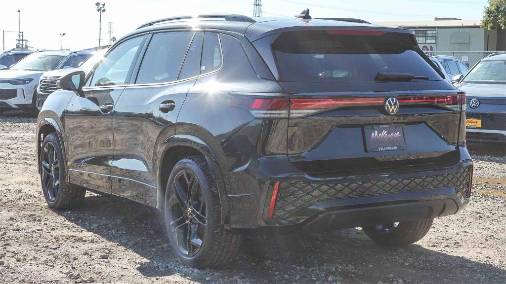 new 2026 Volkswagen Tiguan car, priced at $38,025