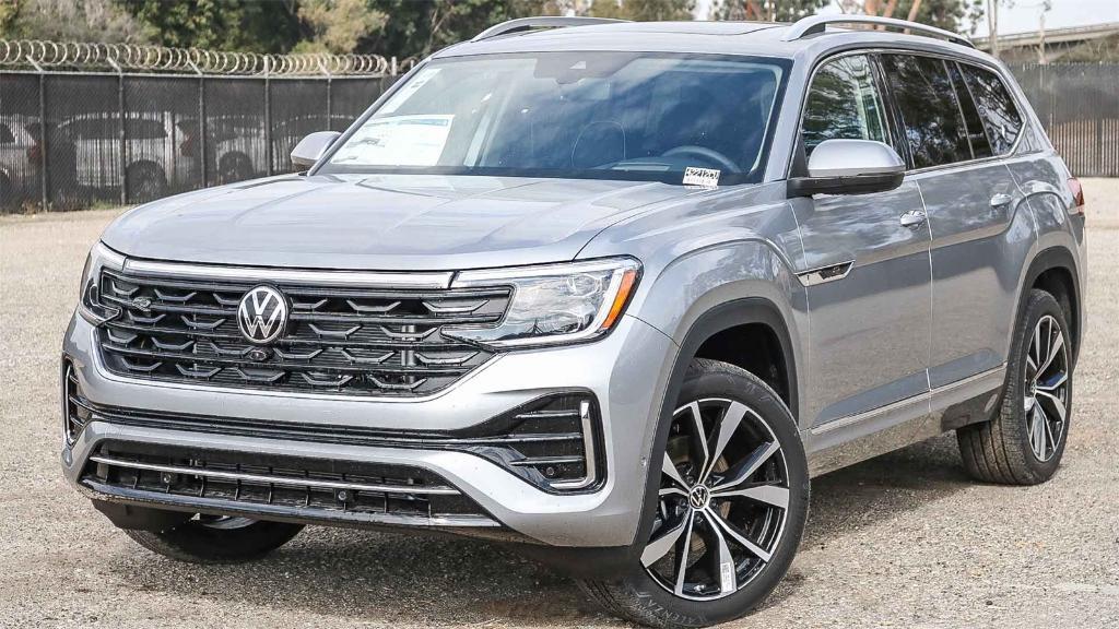 new 2026 Volkswagen Atlas car, priced at $54,654