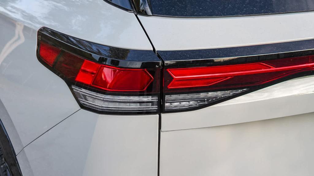 new 2026 Volkswagen Tiguan car, priced at $38,607