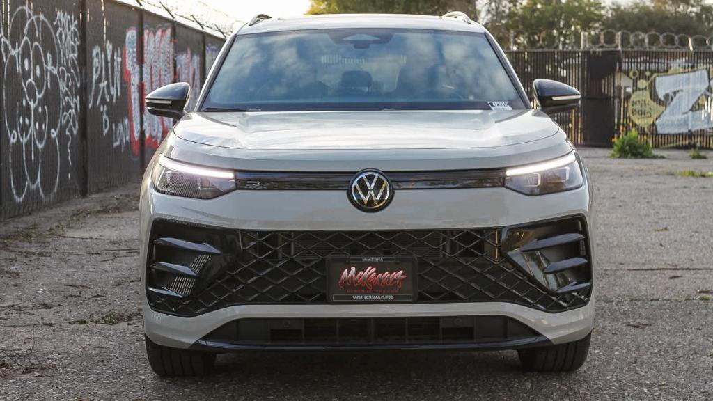 new 2026 Volkswagen Tiguan car, priced at $38,607