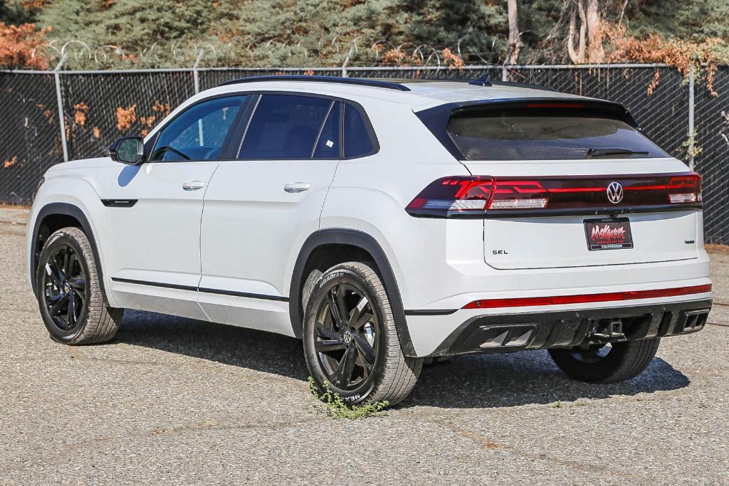 new 2026 Volkswagen Atlas Cross Sport car, priced at $51,364