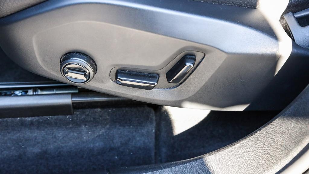 used 2025 Volvo XC60 car, priced at $38,271