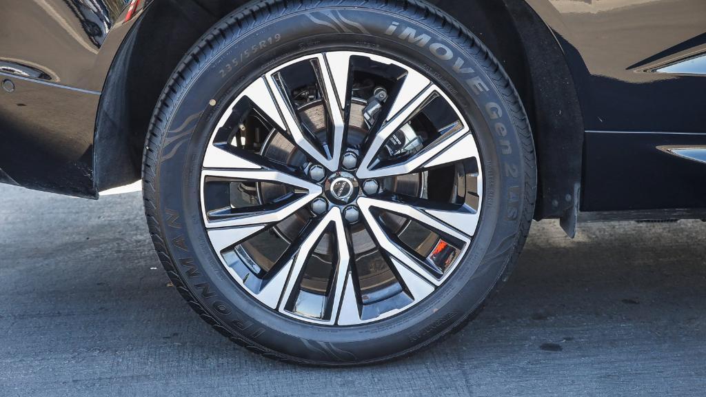 used 2025 Volvo XC60 car, priced at $38,271