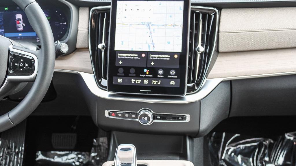 new 2026 Volvo XC90 Plug-In Hybrid car, priced at $79,875