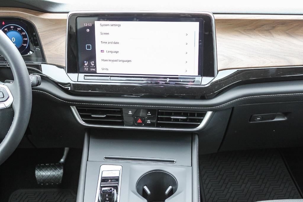 new 2026 Volkswagen Atlas car, priced at $39,289