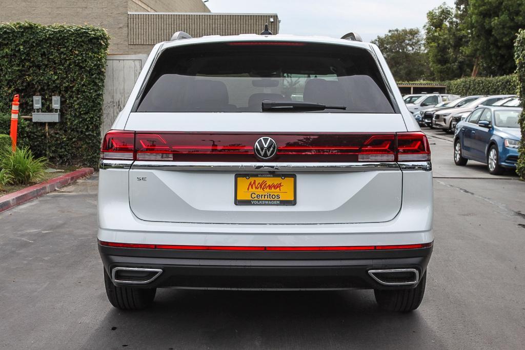 new 2026 Volkswagen Atlas car, priced at $39,289