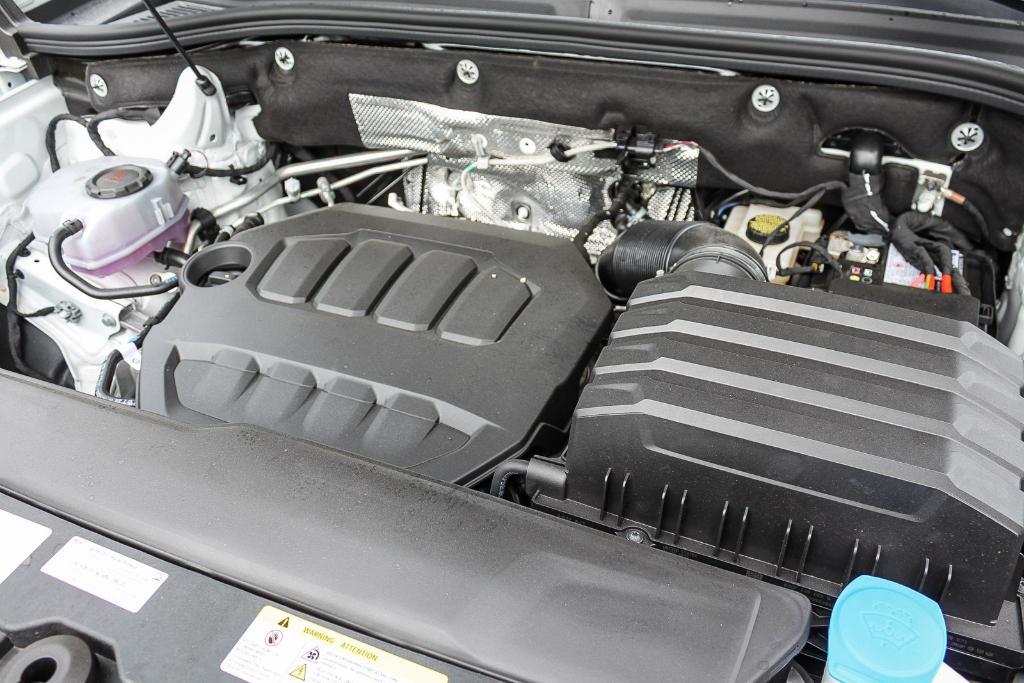 new 2026 Volkswagen Atlas car, priced at $39,289