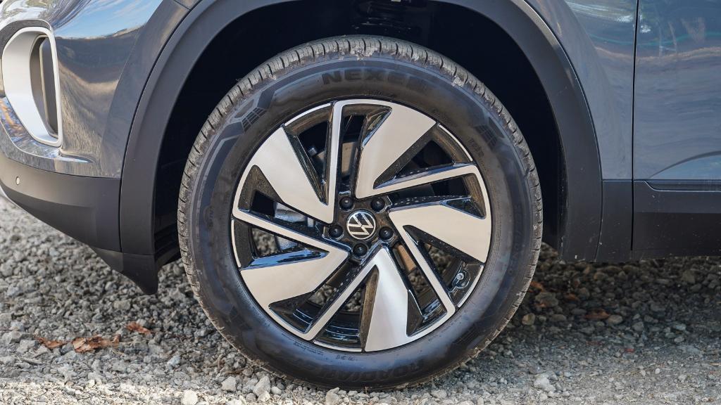 new 2026 Volkswagen Atlas car, priced at $46,835