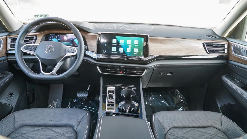 new 2026 Volkswagen Atlas car, priced at $46,835