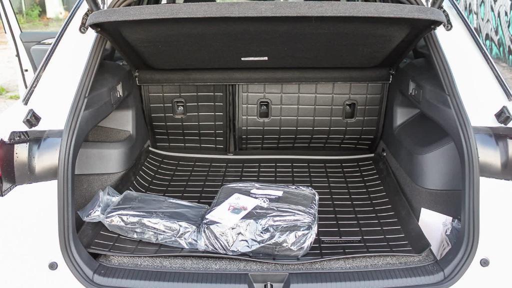 new 2026 Volkswagen Tiguan car, priced at $45,632