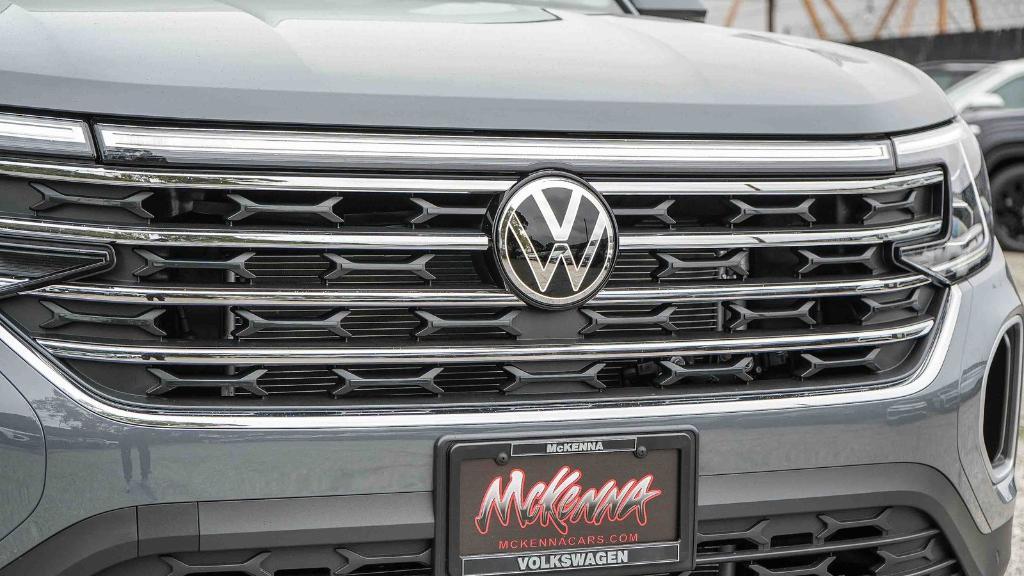new 2026 Volkswagen Atlas car, priced at $41,438