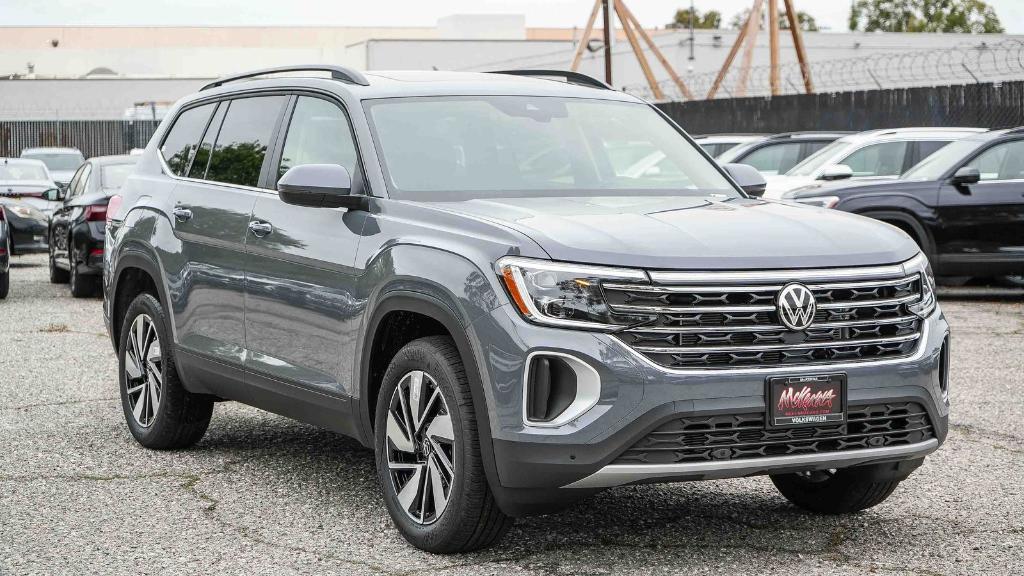 new 2026 Volkswagen Atlas car, priced at $41,438
