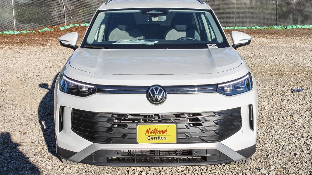 new 2026 Volkswagen Tiguan car, priced at $32,286