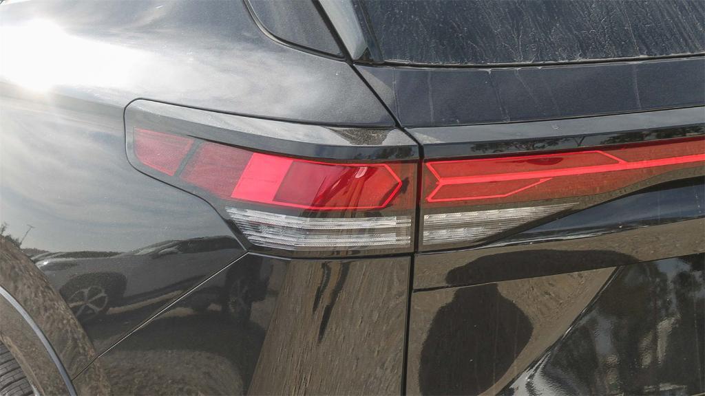 new 2026 Volkswagen Tiguan car, priced at $38,607