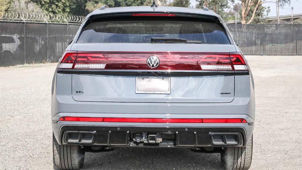 new 2026 Volkswagen Atlas Cross Sport car, priced at $51,364