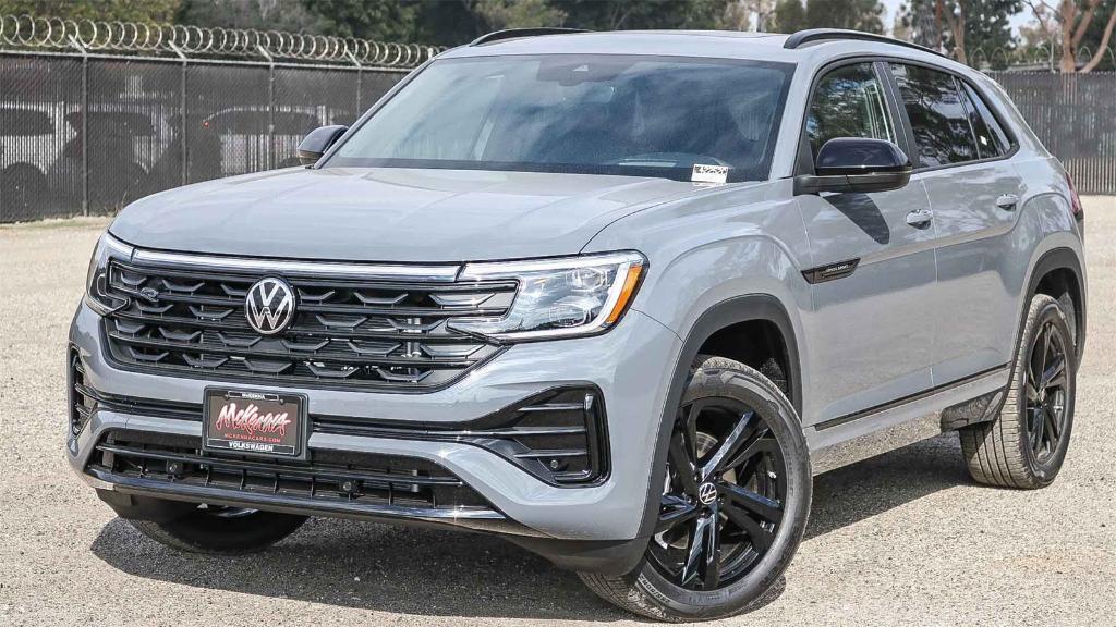 new 2026 Volkswagen Atlas Cross Sport car, priced at $51,364