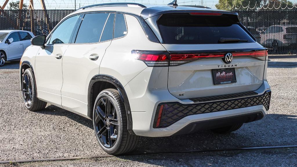 new 2026 Volkswagen Tiguan car, priced at $38,607