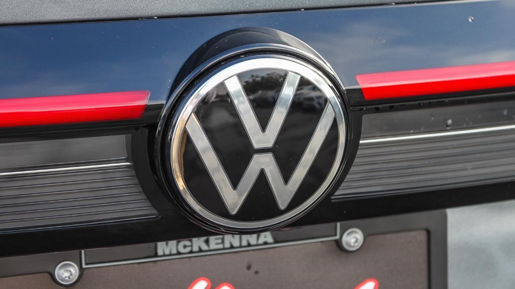 new 2026 Volkswagen Taos car, priced at $28,076