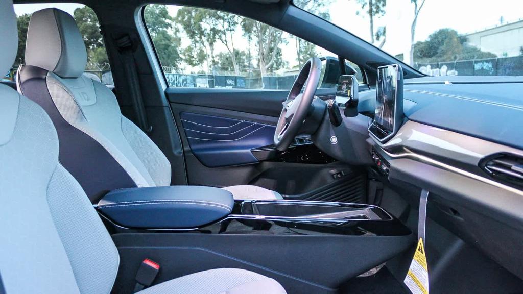 new 2026 Volkswagen ID.4 car, priced at $50,542