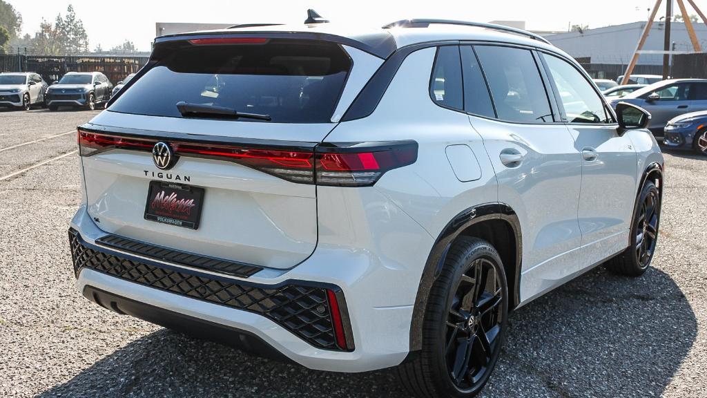new 2026 Volkswagen Tiguan car, priced at $39,062