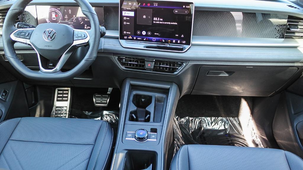 new 2026 Volkswagen Tiguan car, priced at $39,062