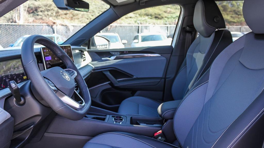 new 2026 Volkswagen Tiguan car, priced at $39,062