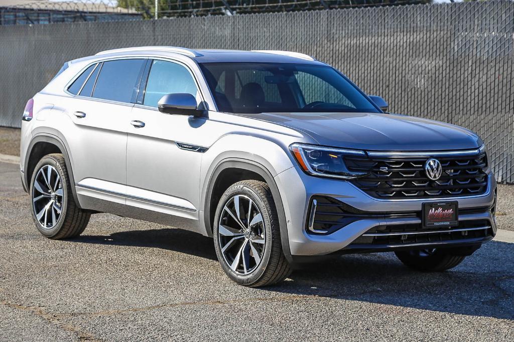 new 2026 Volkswagen Atlas Cross Sport car, priced at $52,900