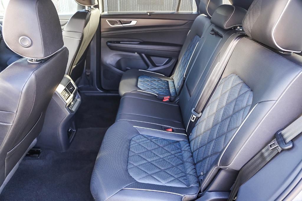 new 2026 Volkswagen Atlas Cross Sport car, priced at $52,900