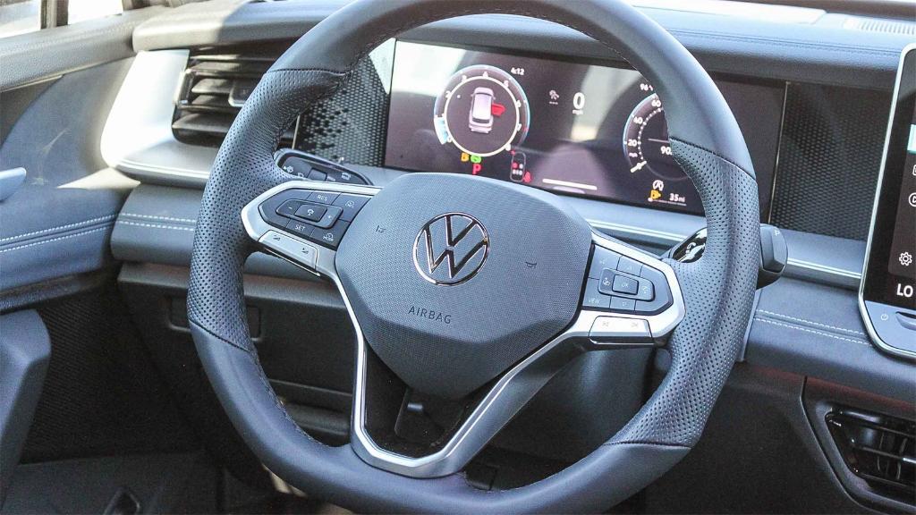 new 2026 Volkswagen Tiguan car, priced at $38,025