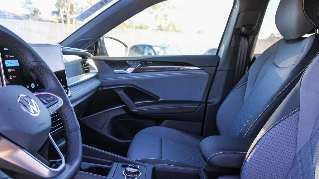 new 2026 Volkswagen Tiguan car, priced at $38,025