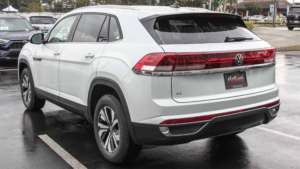 new 2026 Volkswagen Atlas Cross Sport car, priced at $38,035