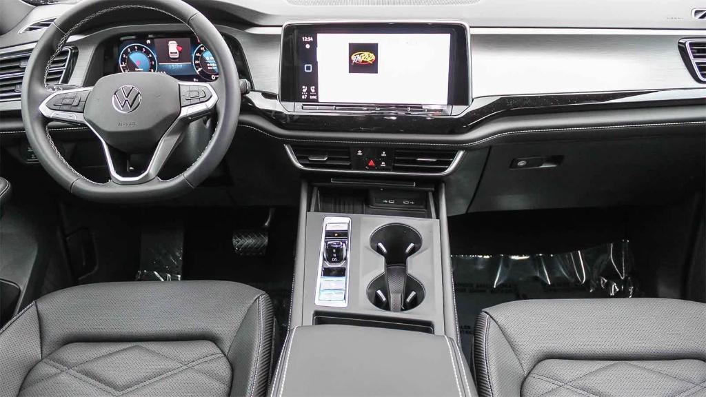 new 2026 Volkswagen Atlas Cross Sport car, priced at $38,035