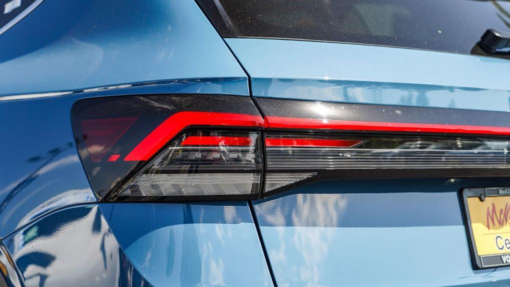 new 2025 Volkswagen Taos car, priced at $26,778