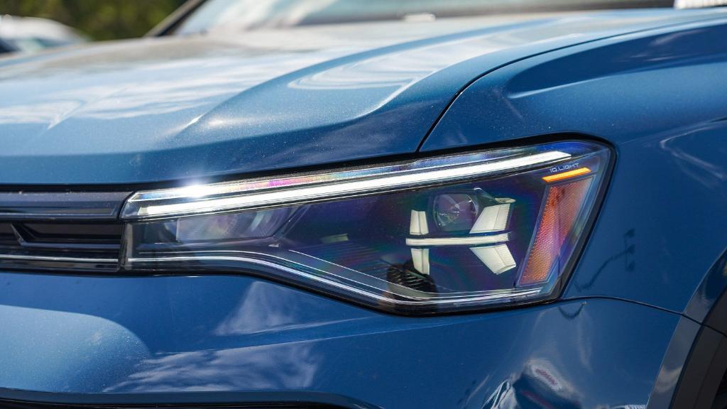 new 2025 Volkswagen Taos car, priced at $26,778