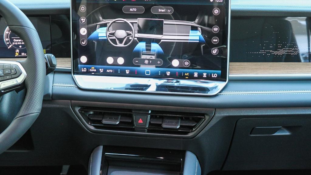 new 2026 Volkswagen Tiguan car, priced at $45,807