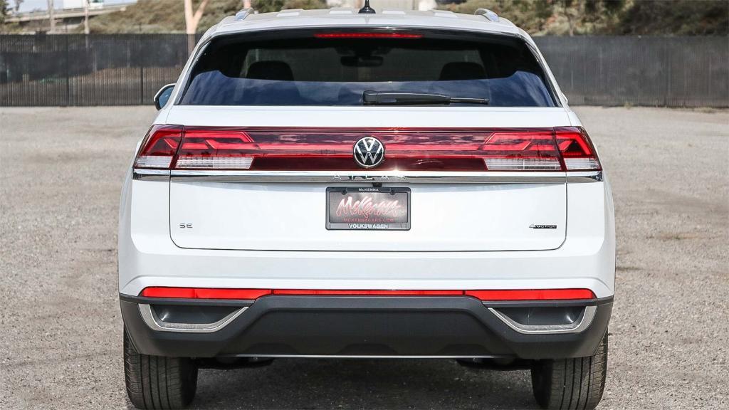 new 2026 Volkswagen Atlas Cross Sport car, priced at $40,231