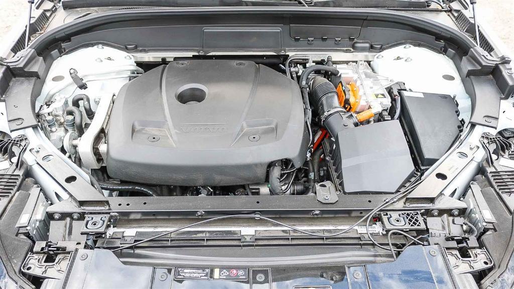 new 2025 Volvo XC60 Plug-In Hybrid car, priced at $58,510