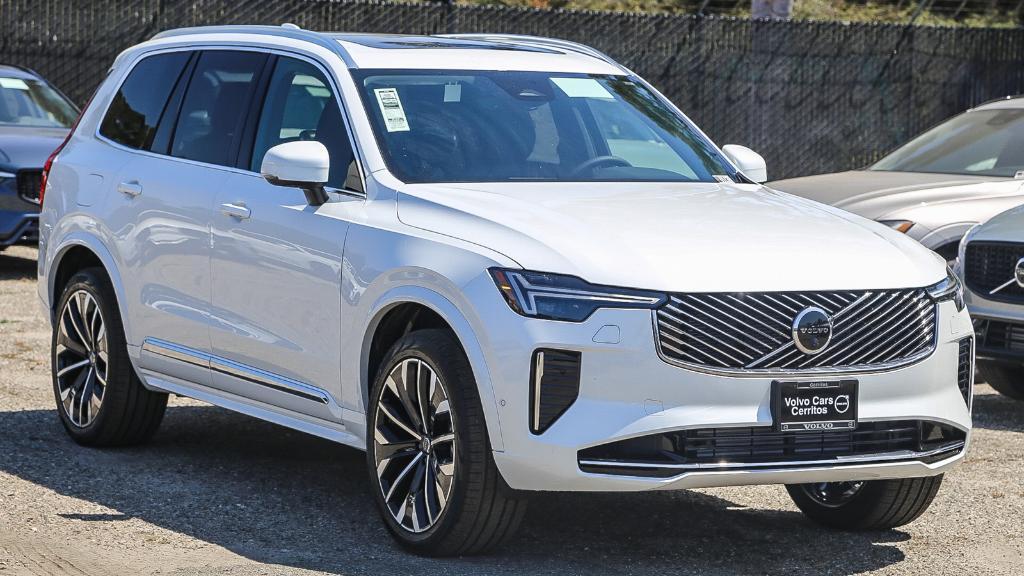 new 2025 Volvo XC90 Plug-In Hybrid car, priced at $69,805