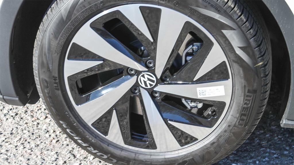 new 2026 Volkswagen ID.4 car, priced at $44,527