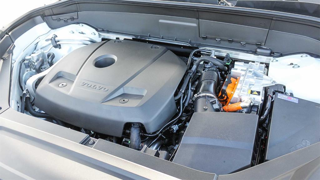 new 2026 Volvo XC90 Plug-In Hybrid car, priced at $79,875