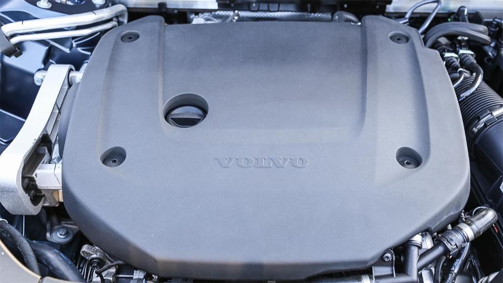 new 2025 Volvo XC90 car, priced at $60,155