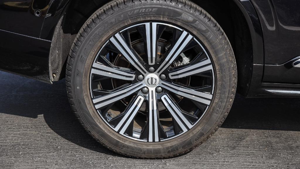 used 2025 Volvo XC90 car, priced at $51,403