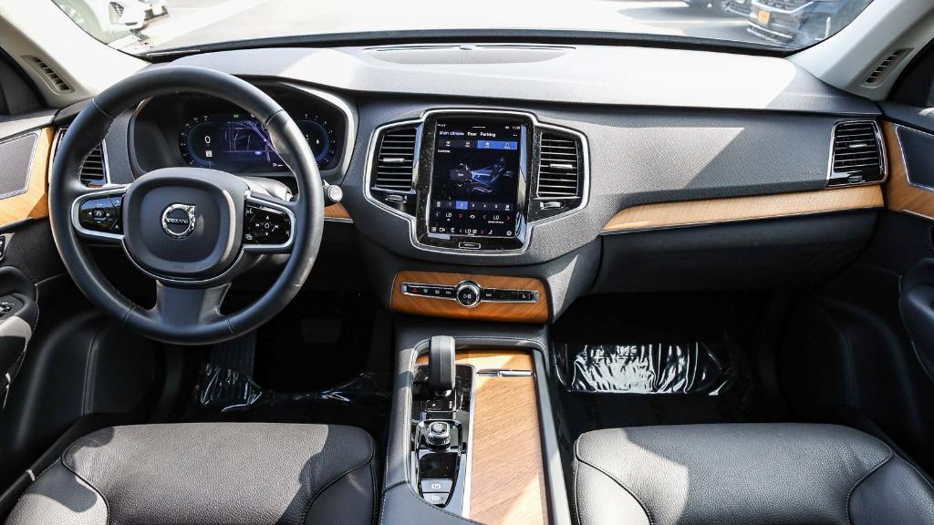 used 2025 Volvo XC90 car, priced at $51,403