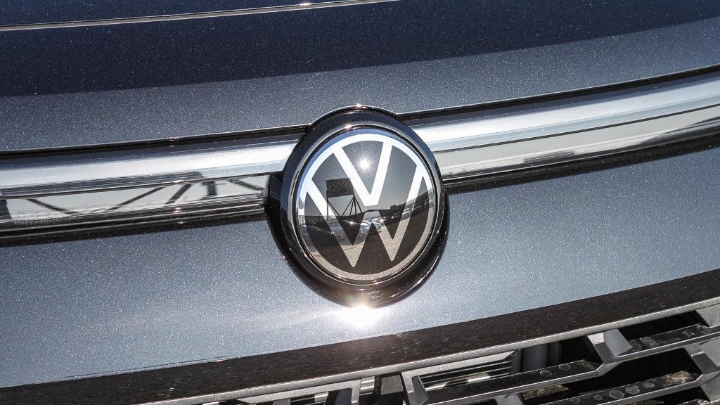 new 2026 Volkswagen Tiguan car, priced at $35,992