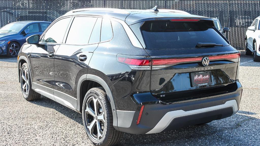 new 2026 Volkswagen Tiguan car, priced at $35,992