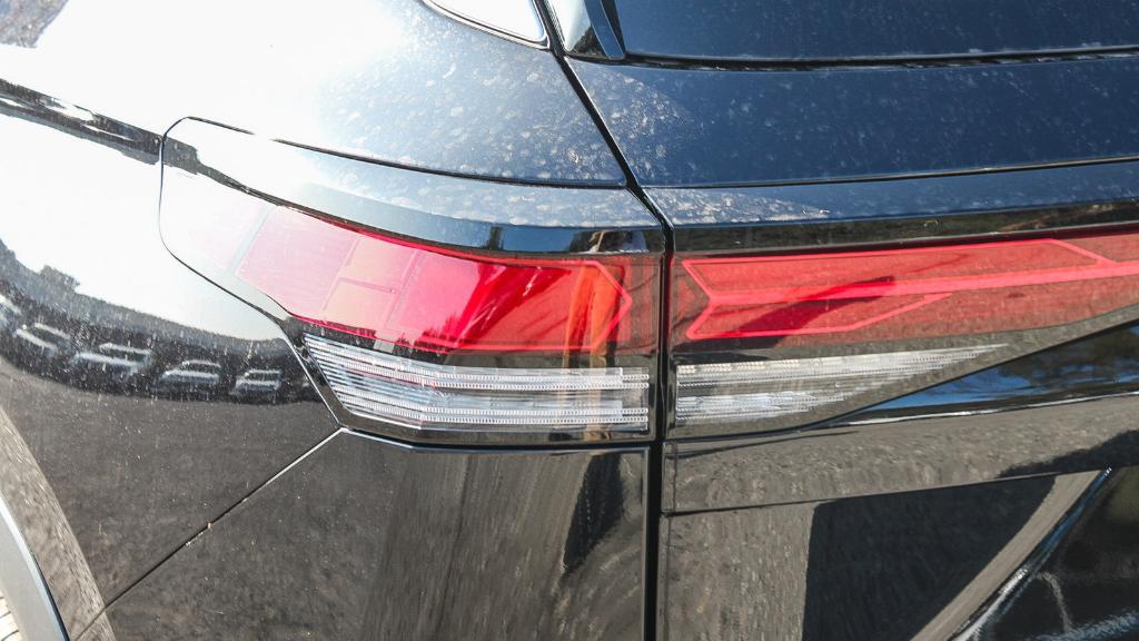 new 2026 Volkswagen Tiguan car, priced at $35,992