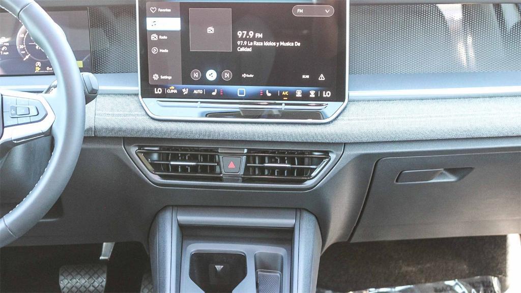 new 2026 Volkswagen Tiguan car, priced at $32,292