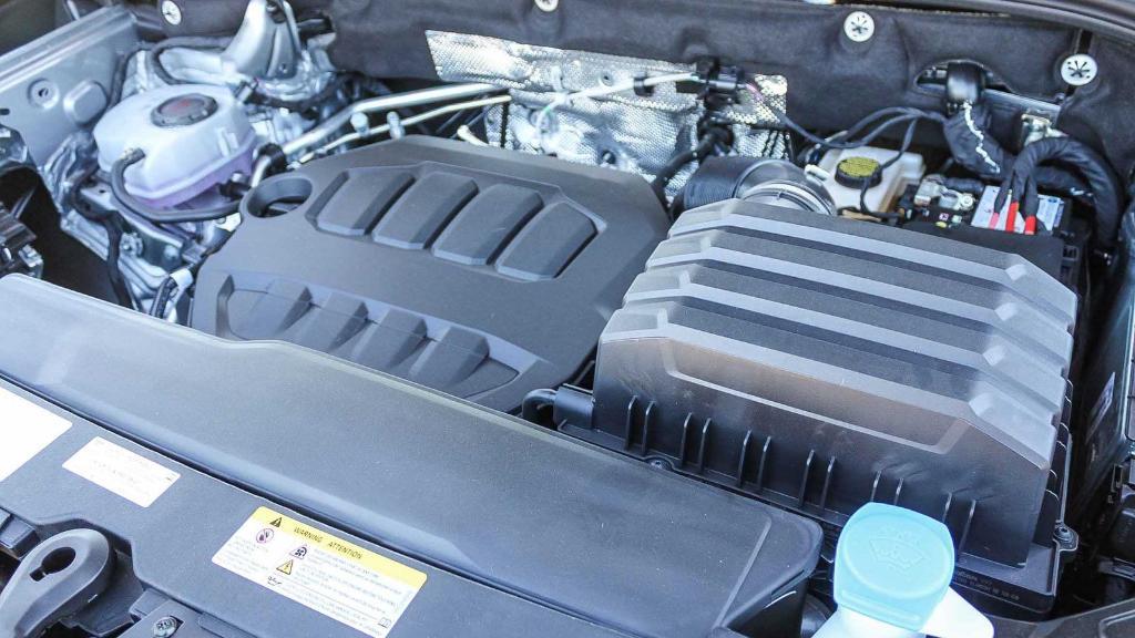 new 2026 Volkswagen Atlas car, priced at $45,474